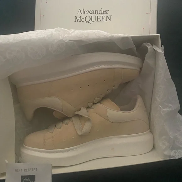 ALEXANDER McQUEEN C40